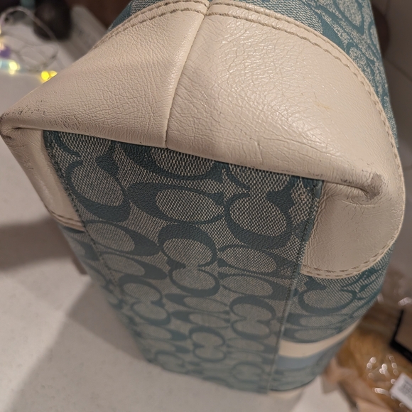 Coach Blue and Cream Signature Tote Bag - Picture 4 of 11